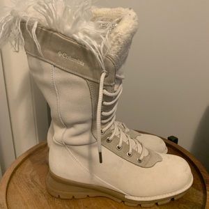 Women’s winter Columbia boots